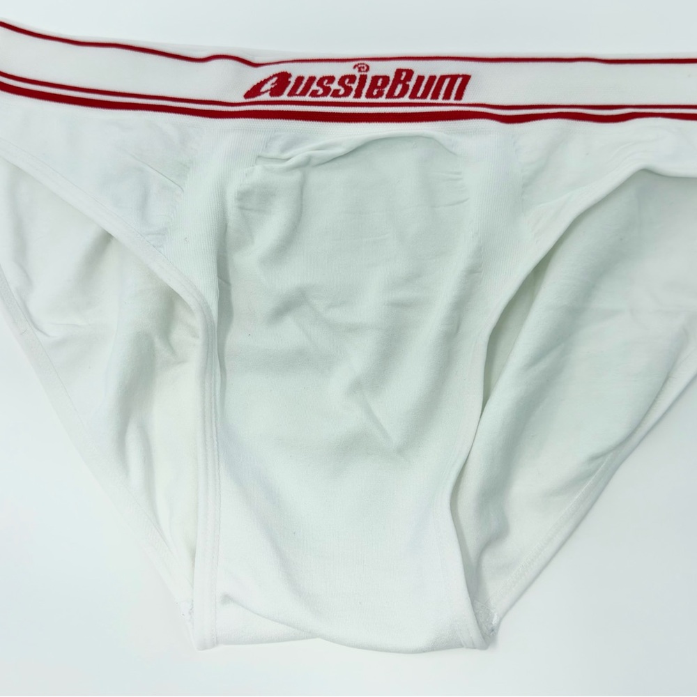 Aussiebum Seamless Tech Brief - S